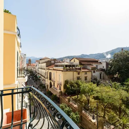 La Camelia Apartment Sorrento Esterno foto